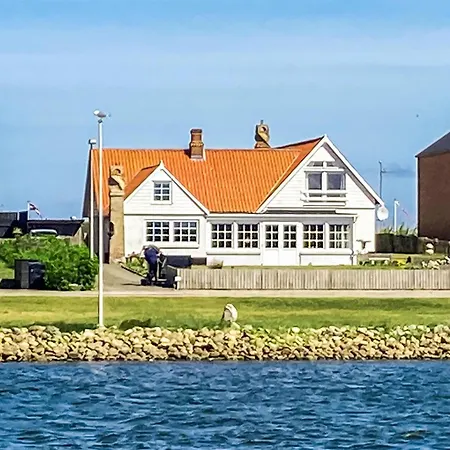 Holiday home Stunning In With Wifi *