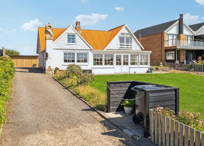 Stunning In With Wifi Semesterbostad